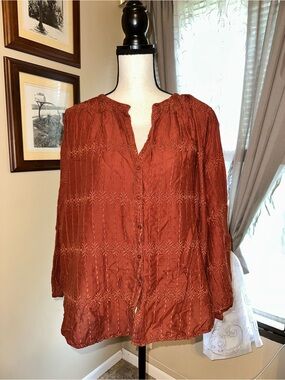 Old Navy Button-Front Embroidered Tunic in Rust